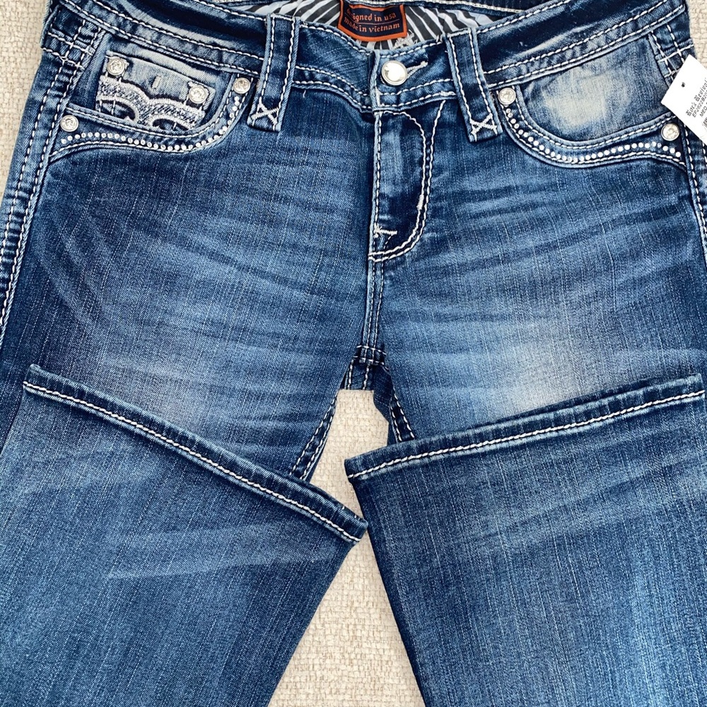 NWT Rock Revival Jeans ๐ - Picture 3 of 4